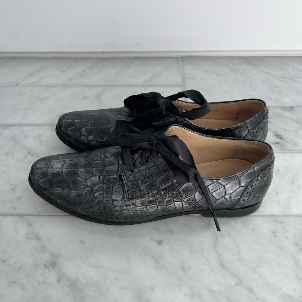 Dark Grey Metallic Crocodile Pattern Women’s Cole Haan Shoe